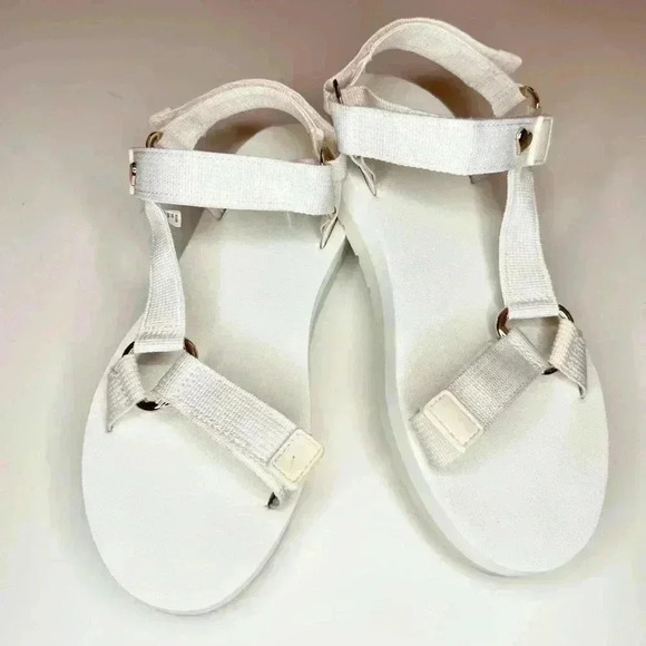 Stoney Clover X Target Sport Sandals Women’s Size- 7 ( White ) - Picture 4 of 6